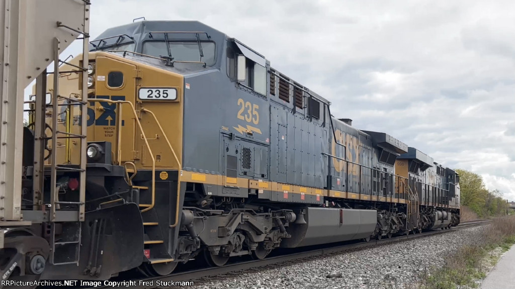 CSX 235